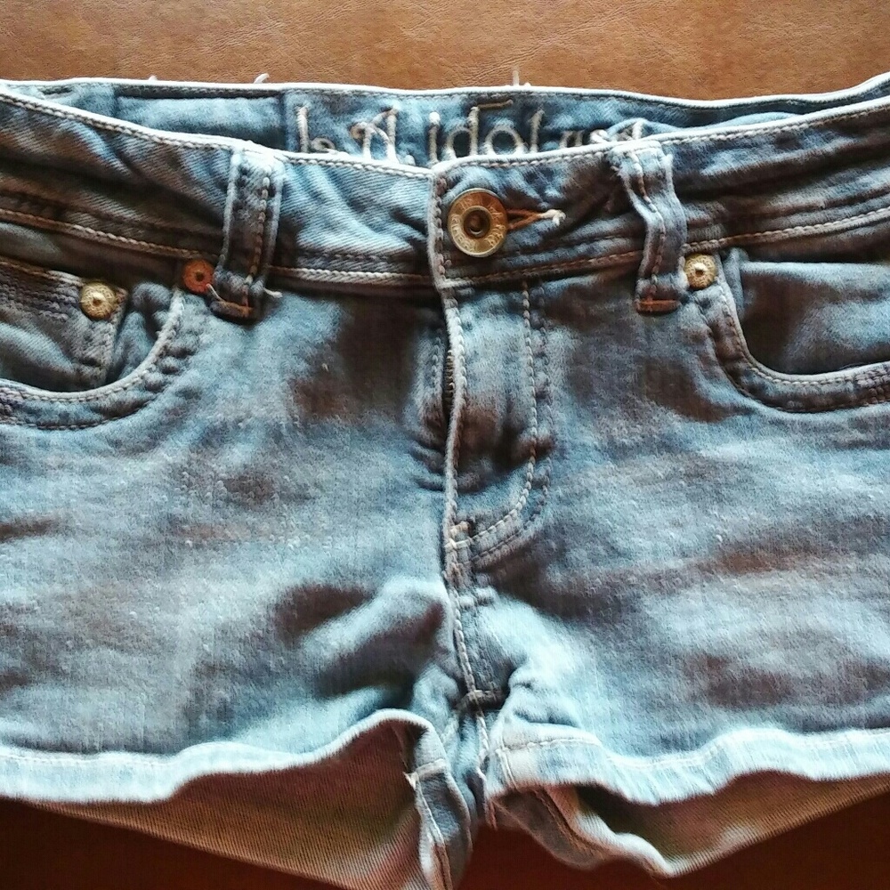 LA IDOL Jean Shorts